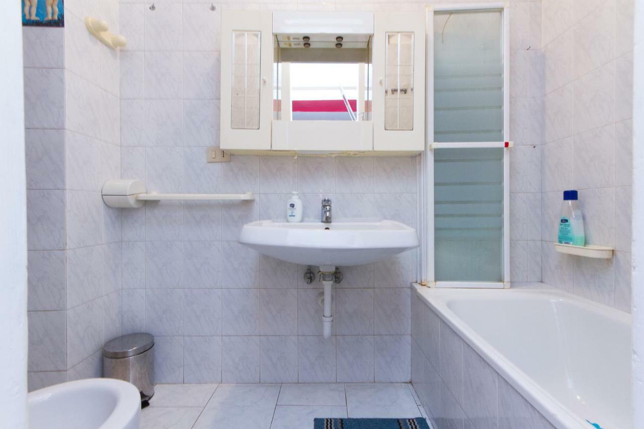 B&B Turin Bagian luar foto