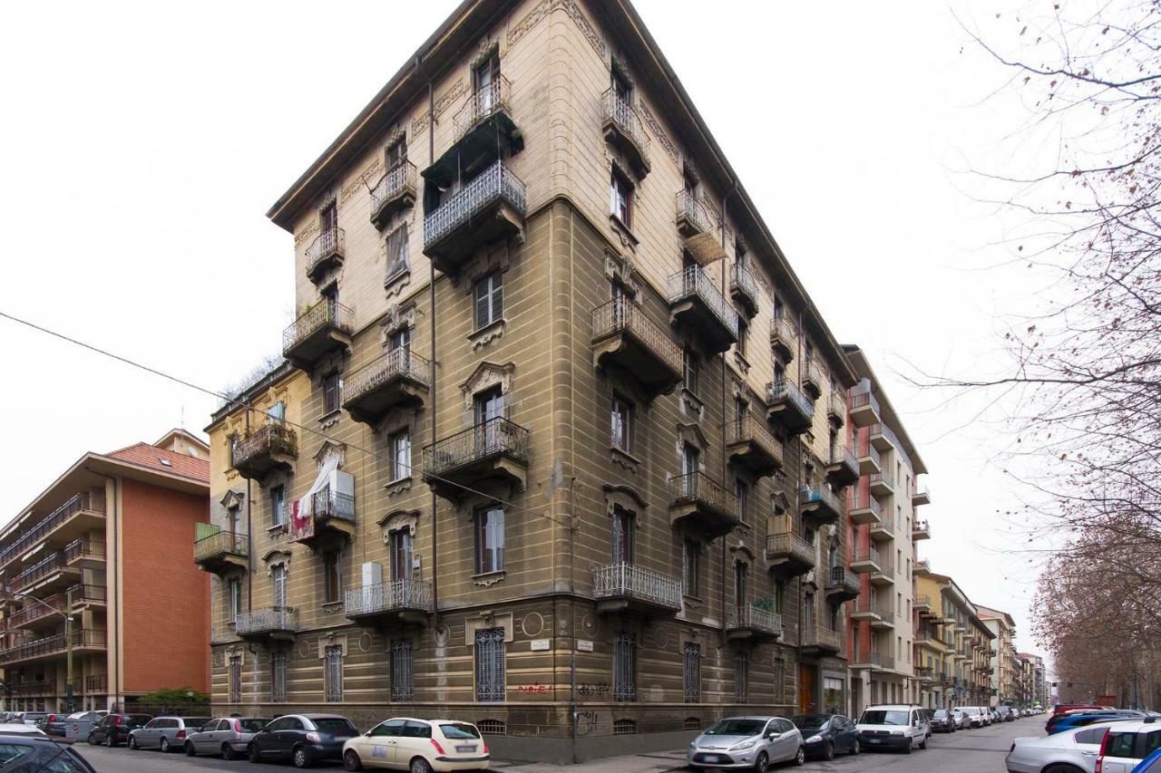 B&B Turin Bagian luar foto